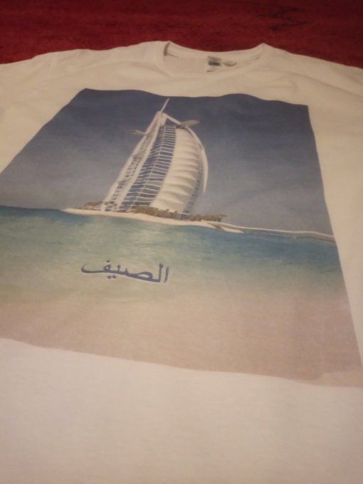 T-shirt "Dubai" création originale